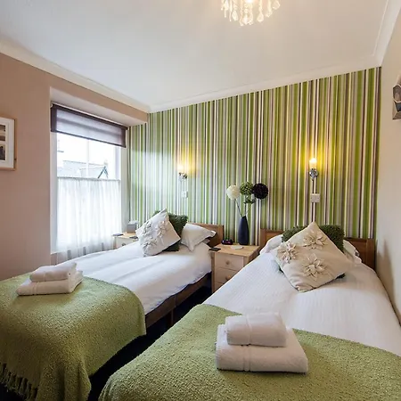 Pitcairn House *